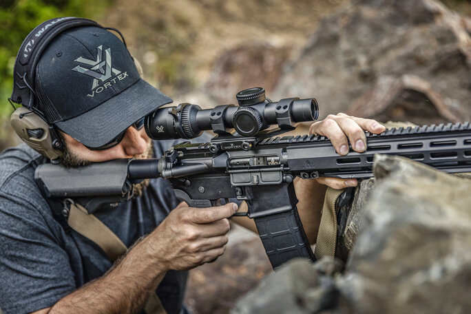 Vortex Optics - Strike Eagle® 1-10x24 FFP EBR-8 BDC - Military