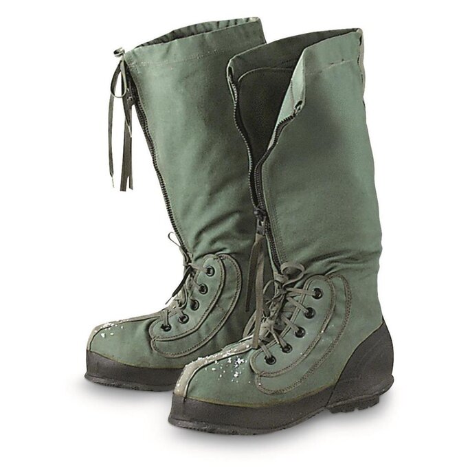 McGuire Army Navy N 1B Snow Extreme Cold Weather Mukluk Boots Used Military First Responder Discounts GOVX